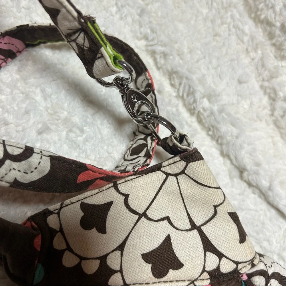 Vera Bradley chic crossbody